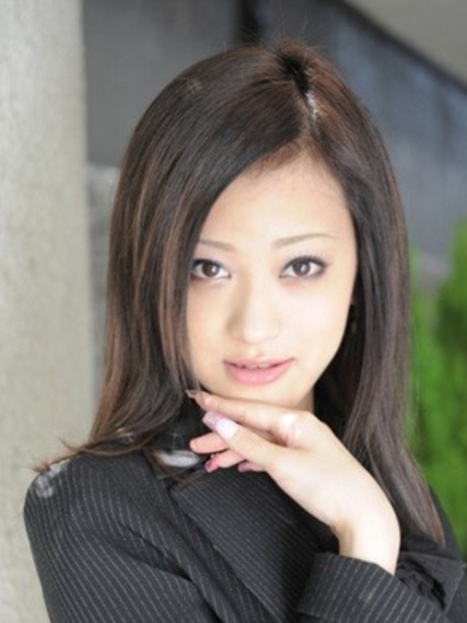 Shiori Nakayama
