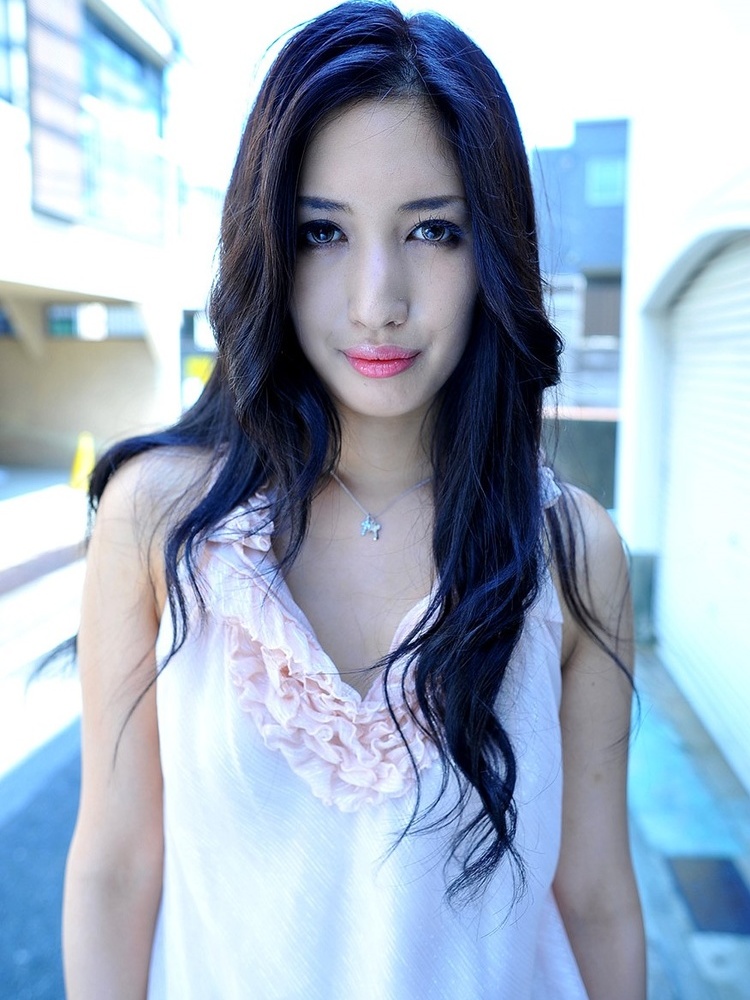 Mona Yamaguchi