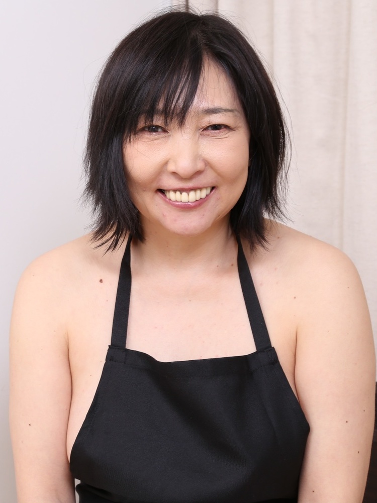 Aki Sasaki photo