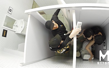 Sex in Restroom - The Ultimate Bate Guide for Public Places