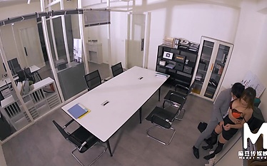 Watch Xiang Zi Ning Get Down and Dirty in the Office - Exclusive Footage!