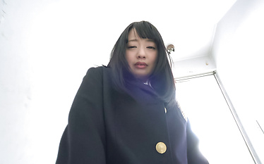 Yuu Tsujii uses Japanese vibrator on her wet pussy