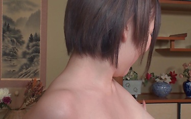Toying with Riri Shiraki - A Pleasure Like No Other