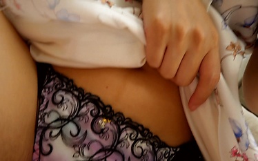 Sensual Asian beauty explores her deepest desires in a steamy solo session