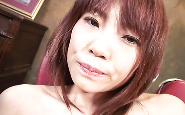 Long legged raven-haired babe finger fucking to orgasm