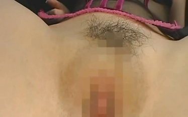 Rio Hamazaki takes it deep in this steamy blowjob scene