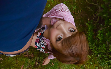 Sexy Anna Anjo gives Japanese blowjob in outdoor 