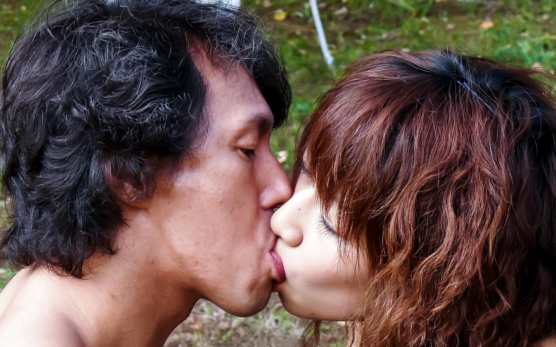 Asuka Ishihara - Asuka Ishihara is fucked and sucks tool in outdoor