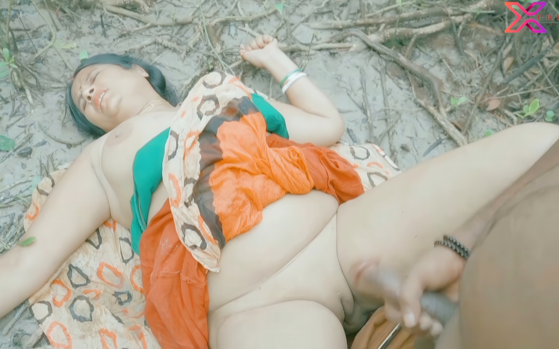 Big booty Indian milf gets pounded hard from the back in this hot sceneBig booty Indian milf gets pounded hard from the back in this hot scene